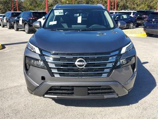 2025 Nissan Rogue SL