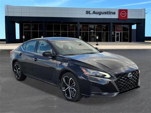 2025 Nissan Altima SR