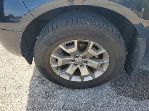 2020 Nissan Frontier SV