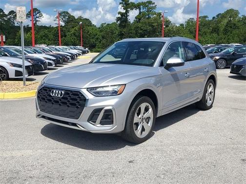 2022 Audi Q5 45 S line quattro Premium