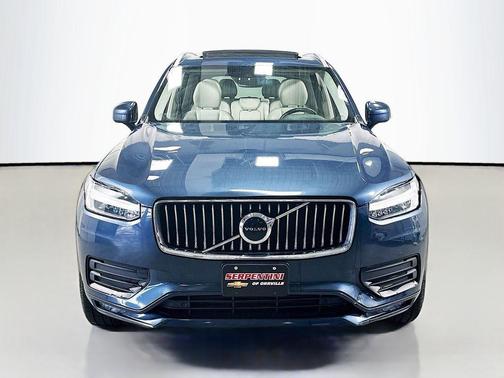 Denim Blue Metallic 2020 Volvo XC90 T5 Momentum 7 Passenger