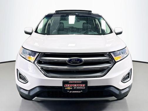 White Platinum Clearcoat Metallic 2015 Ford Edge Titanium