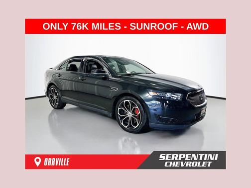 Tuxedo Black Metallic 2013 Ford Taurus SHO