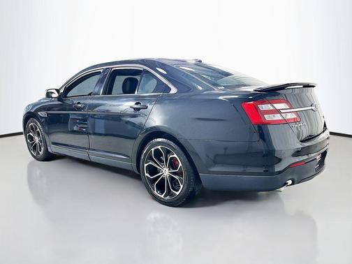 Tuxedo Black Metallic 2013 Ford Taurus SHO