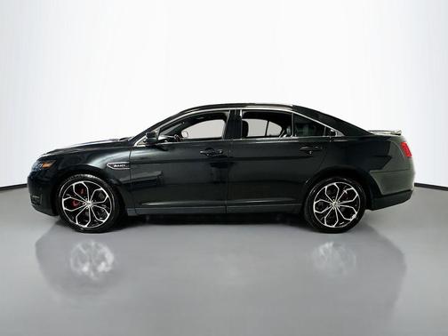 Tuxedo Black Metallic 2013 Ford Taurus SHO