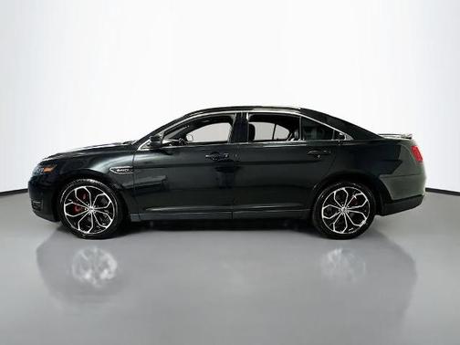 Tuxedo Black Metallic 2013 Ford Taurus SHO