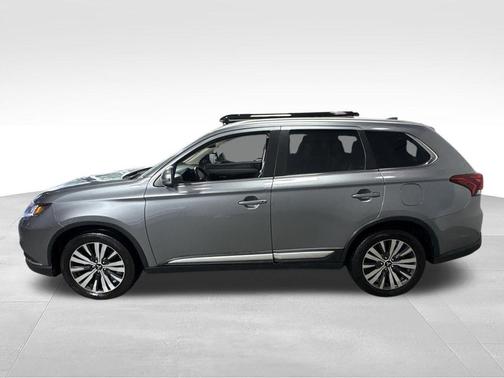 Mercury Gray Metallic 2019 Mitsubishi Outlander SEL