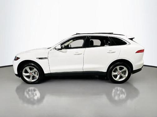 Fuji White 2019 Jaguar F-PACE 25t Premium