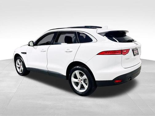 Fuji White 2019 Jaguar F-PACE 25t Premium