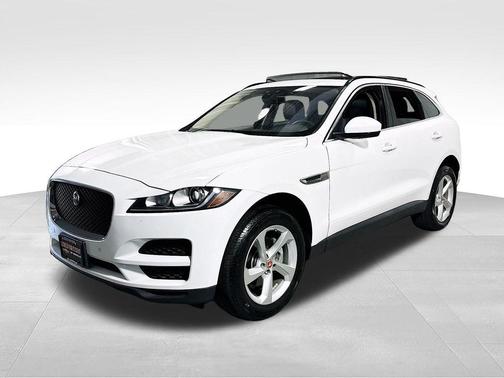 Fuji White 2019 Jaguar F-PACE 25t Premium