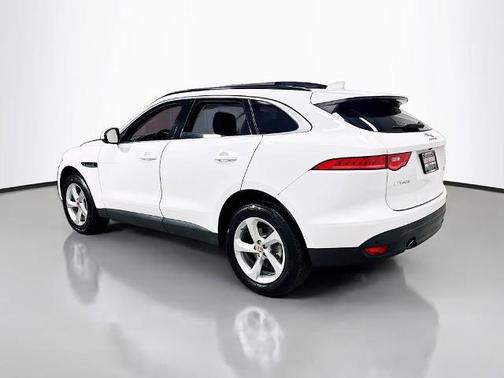 Fuji White 2019 Jaguar F-PACE 25t Premium