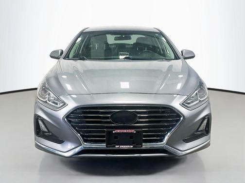Machine Gray 2018 Hyundai SONATA SE