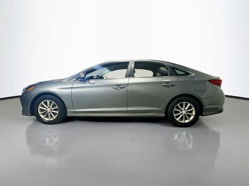 Machine Gray 2018 Hyundai SONATA SE
