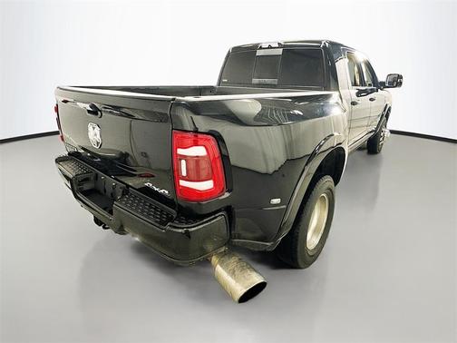 2020 RAM 3500 Laramie