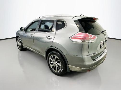 Gun Metallic 2015 Nissan Rogue SL