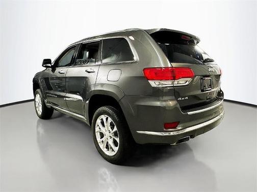 2019 Jeep Grand Cherokee Summit