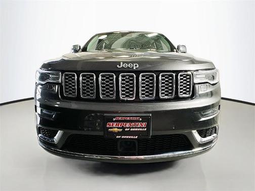2019 Jeep Grand Cherokee Summit