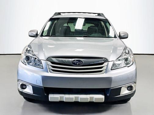 2011 Subaru Outback 3.6R Limited