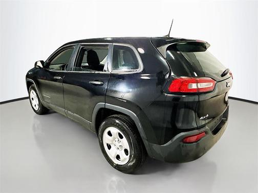 2017 Jeep Cherokee Sport