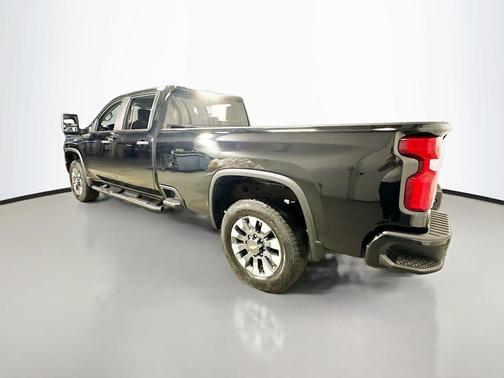 Black 2021 Chevrolet Silverado 2500 Custom