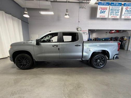 Sterling Gray Metallic 2026 Chevrolet Silverado 1500 Custom