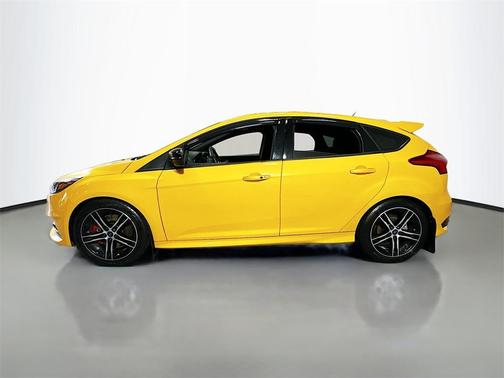 2016 Ford Focus ST Base
