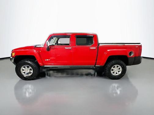 Victory Red 2009 Hummer H3T Alpha