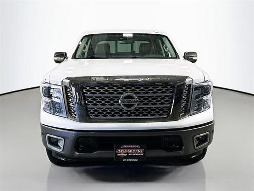 2018 Nissan Titan Platinum Reserve