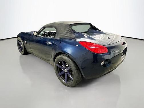 Deep Dark Blue Metallic 2007 Pontiac Solstice