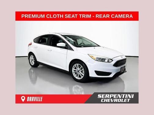 Oxford White 2018 Ford Focus SE
