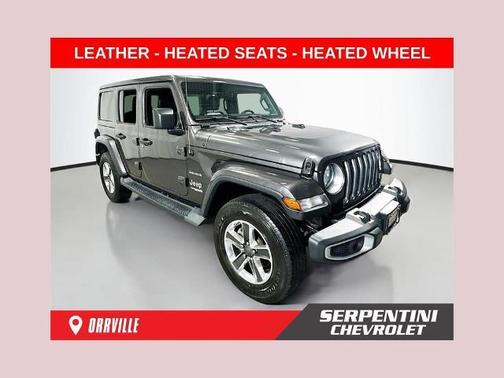 Granite Crystal Clearcoat Metallic 2018 Jeep Wrangler Unlimited Sahara