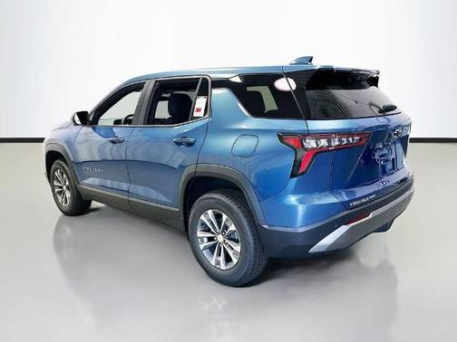 Lakeshore Blue Metallic 2026 Chevrolet Equinox LT