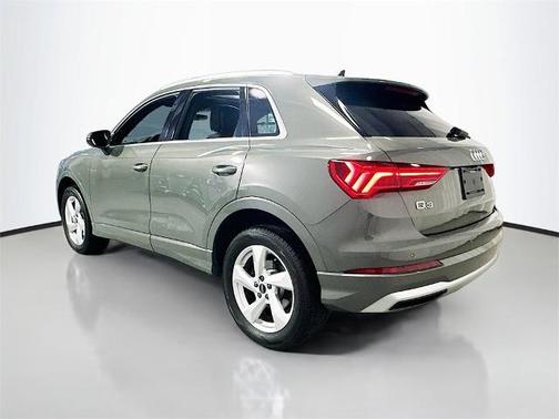 2021 Audi Q3 40 Premium