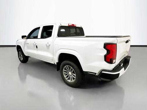 Summit White 2026 Chevrolet Colorado LT