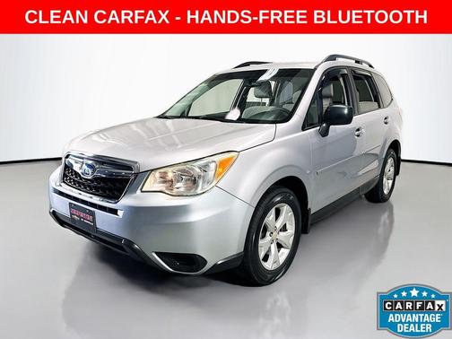 Ice Silver Metallic 2015 Subaru Forester 2.5i