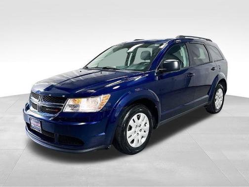 Contusion Blue Pearlcoat 2017 Dodge Journey SE