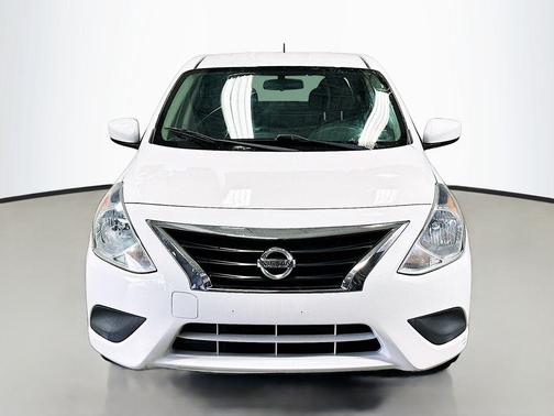 Fresh Powder 2019 Nissan Versa 1.6 SV