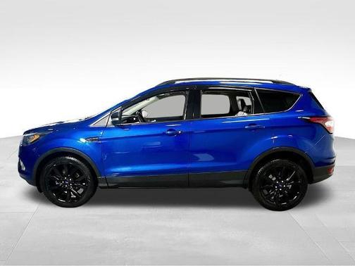 Lightning Blue Metallic 2017 Ford Escape Titanium