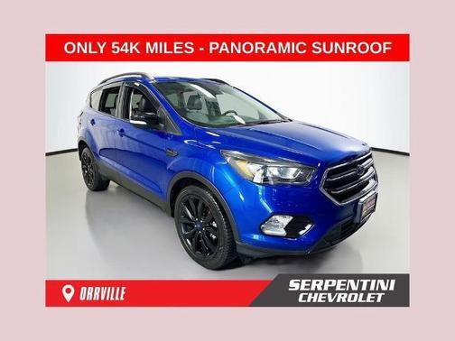 Lightning Blue Metallic 2017 Ford Escape Titanium