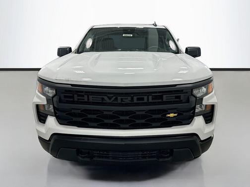 Summit White 2026 Chevrolet Silverado 1500 WT