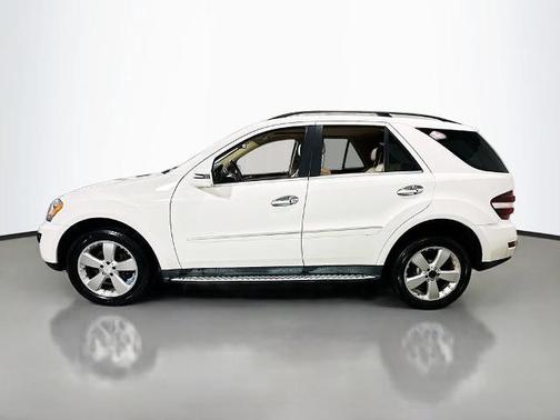 White 2011 Mercedes-Benz M-Class ML 350 4MATIC