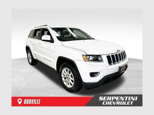 Bright White Clearcoat 2015 Jeep Grand Cherokee Laredo