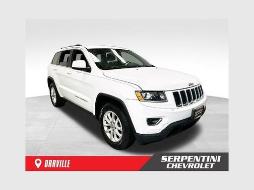 Bright White Clearcoat 2015 Jeep Grand Cherokee Laredo