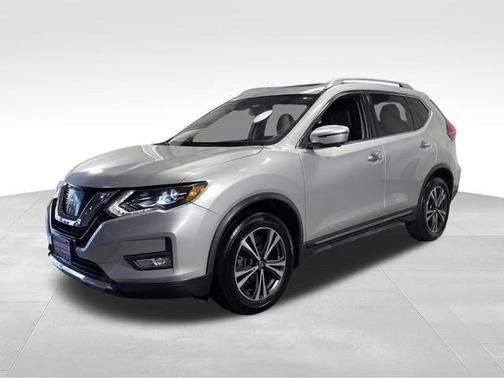 Brilliant Silver 2017 Nissan Rogue SL
