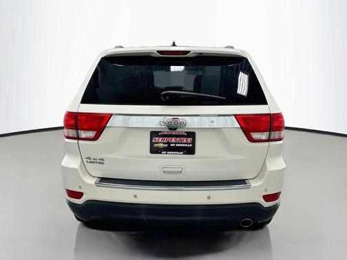 Stone White Clearcoat 2011 Jeep Grand Cherokee Limited
