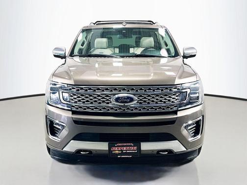 Stone Gray Metallic 2018 Ford Expedition Max Platinum