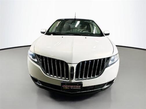 2013 Lincoln MKX Base