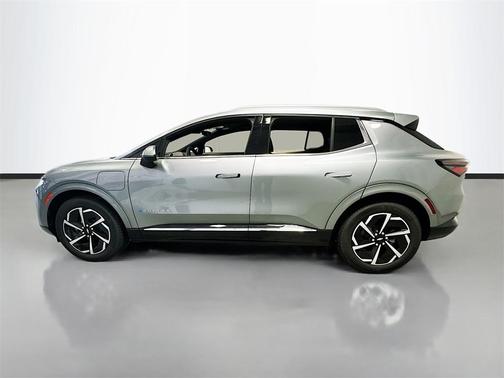 2025 Chevrolet Equinox EV LT 2