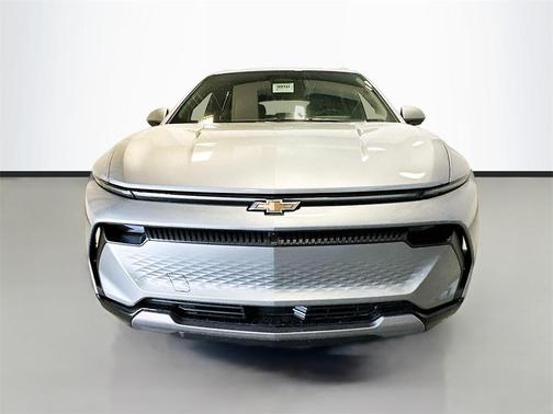 2025 Chevrolet Equinox EV LT 2