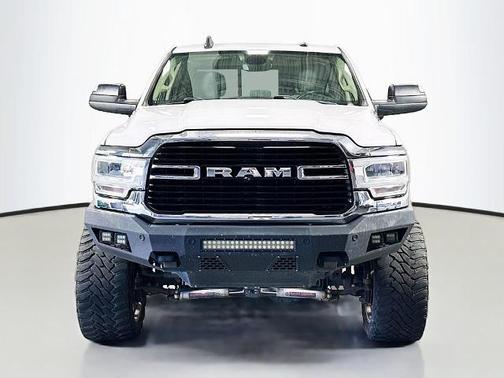 Bright White Clearcoat 2019 RAM 2500 Big Horn